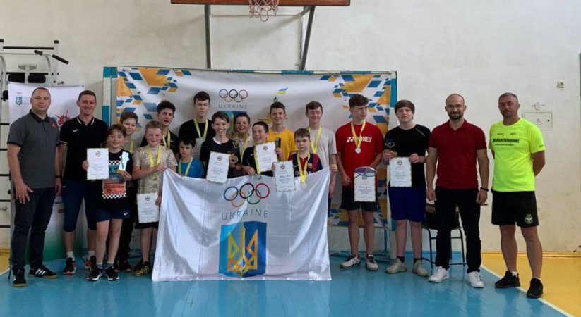 Турнір з бадмінтону серед спортсменів Івано-Франківської територіальної громади 2008-2011 р.н. та молодших під назвою “НА ХВИЛІ БАДМІНТОНУ”
