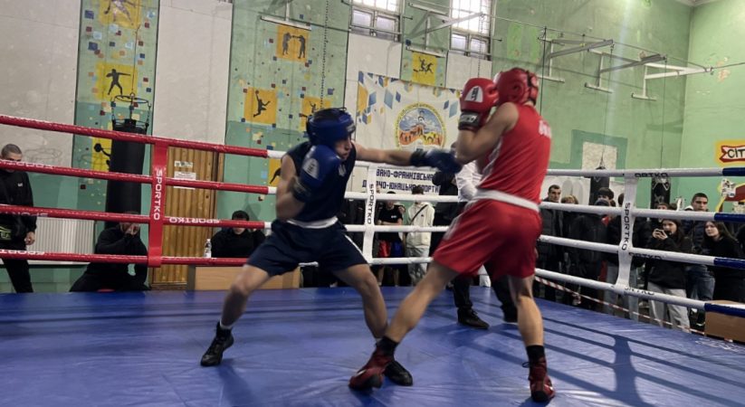 З 14 по 16 листопада відбувся Чемпіонат Івано-Франківської області з боксу серед молоді 2007-2008 р.н. в спортивному залі Івано-Франківської обласної дитячо-юнацької спортивної школи.