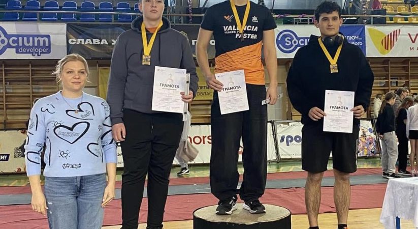 21 грудня відбувся заключний Новорічний чемпіонат Івано-Франківської області з легкої атлетики серед дорослих та юнаків. Спортсмени ОДЮСШ продемонстрували високі результати та вкотре підтвердили свій високий рівень підготовки.