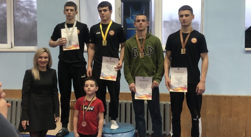 6-7 лютого 2025 року в місті Калуш відбувся Чемпіонат Івано-Франківської області з вільної боротьби серед юнаків та дівчат 2008-2010 р.н.