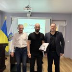 27 березня відбулася нарада колективу ІФОДЮСШ, на якій підбили підсумки роботи тренерського складу за 2024 рік. Обговорили досягнення, проблеми та плани на майбутнє, зокрема розвиток спортивної інфраструктури та підготовку спортсменів до змагань.