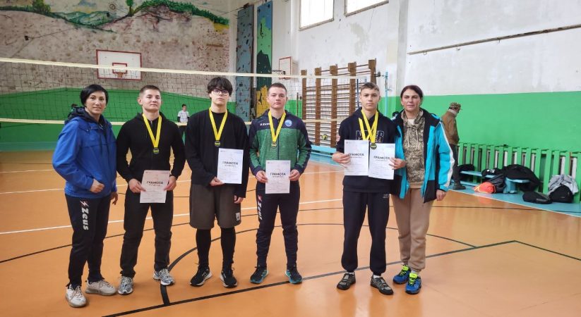 11 жовтня у м.Вигода відбувся Відкритий Кубок Івано-Франківської області з легкоатлетичних метань серед міст, ДЮСШ, ТГ.