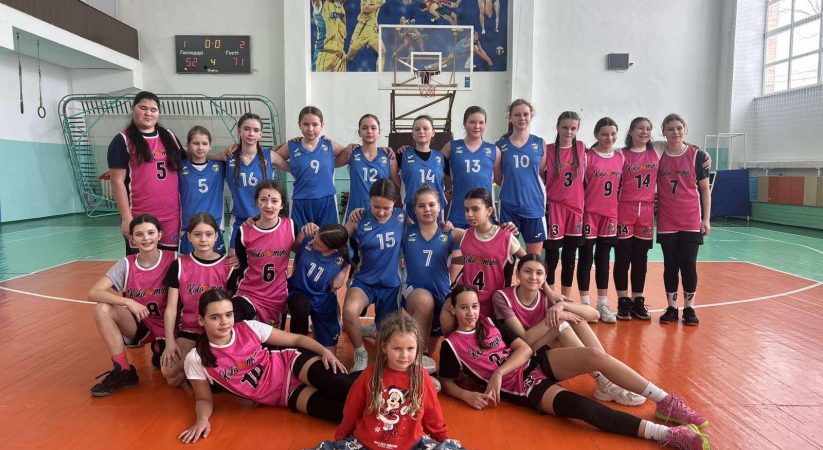 13–15 лютого у місті Здолбунів відбувся ІІ тур ВЮБЛ-2014, у якому у складі збірної Івано-Франківської області взяли участь вихованки ОДЮСШ: Гупал Злата, Слюсарчук Дарина та Гапєєва Кіра.