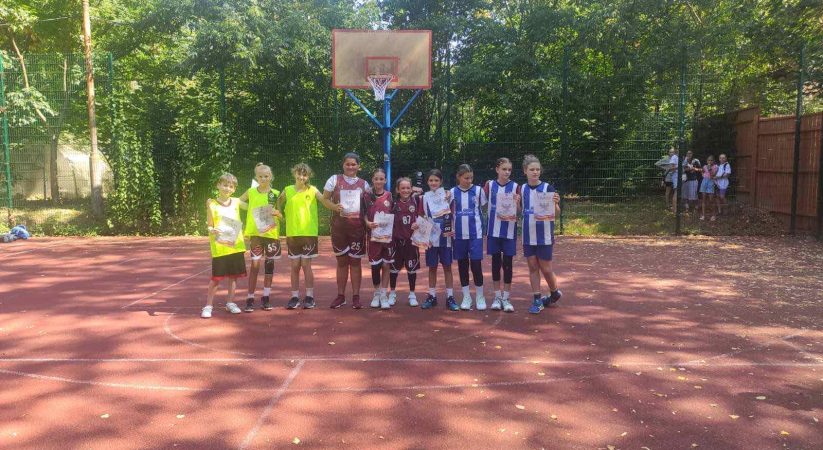 16 серпня 2025 року у парку Шевченка відбувся Чемпіонат області з баскетболу 3х3 серед юнаків та дівчат 2014 р.н.<br>• Команда дівчат ОДЮСШ «Вишеньки» виборола II місце<br>• Команда дівчат ОДЮСШ «Яблучка» посіла почесне III місце<br>• Команда юнаків зайняла V місце